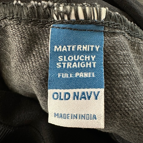 Old Navy Maternity Jeans - Picture 3 of 4